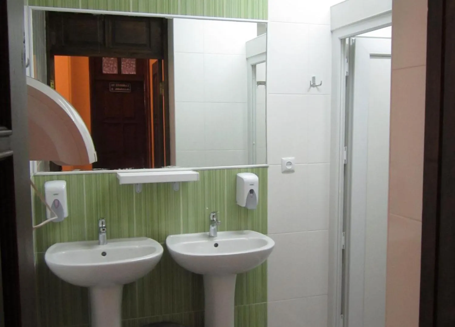 Envoy Hostel Tbilisi